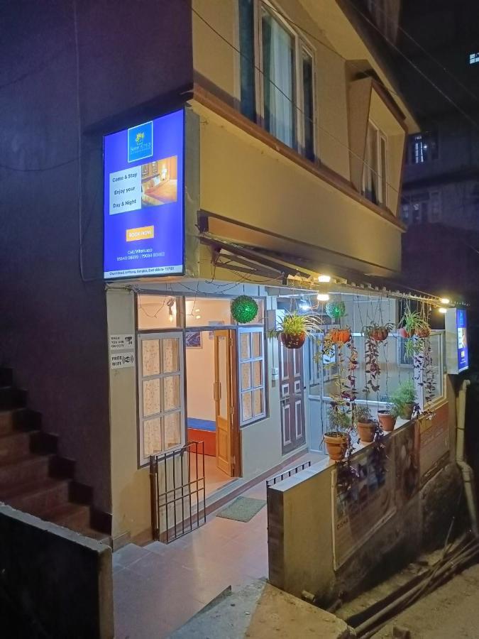 Snow Drop Guest House Gangtok Exteriör bild